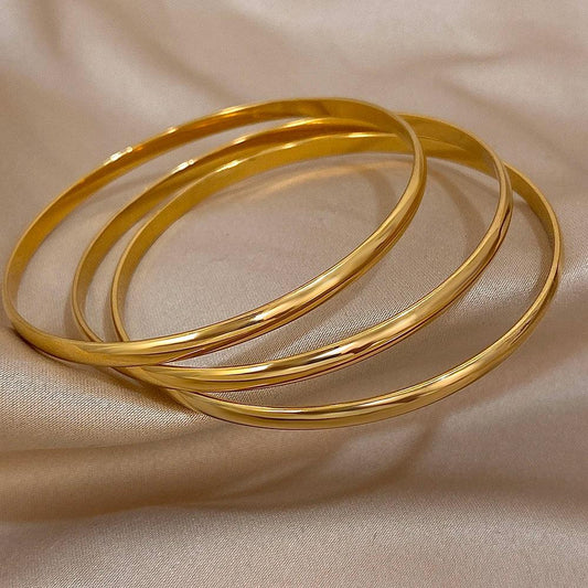 Aurielle Trio – Minimalist set of 3 gold bracelets