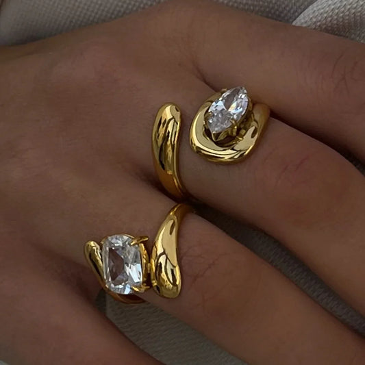 Clarté – Adjustable Stainless Steel Zirconia Drop Ring
